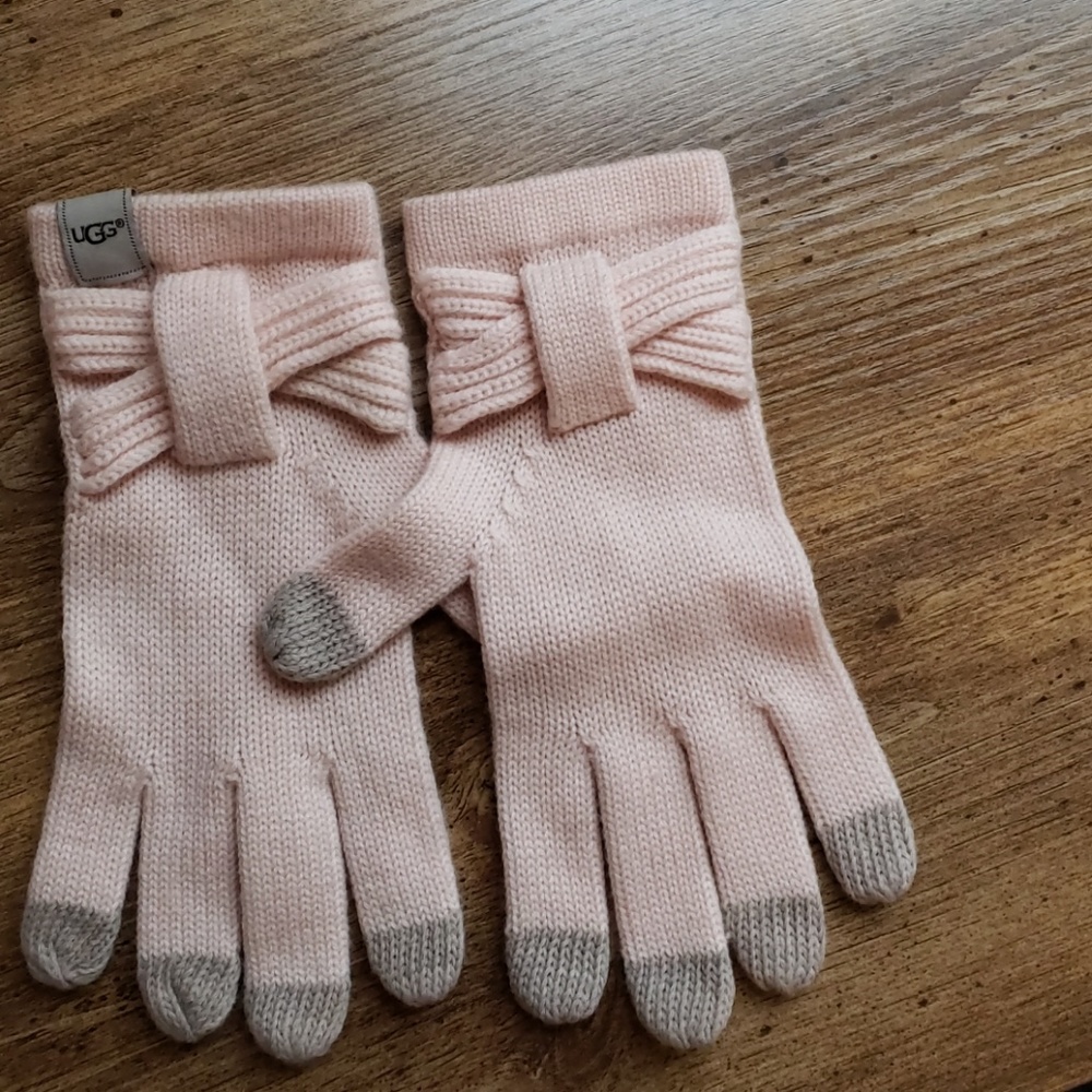 UGG Gloves